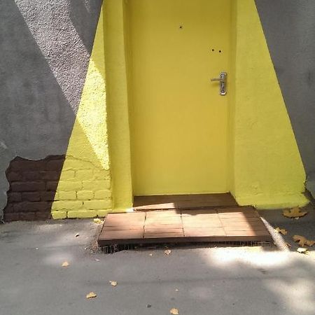 Guesthouse Rest Tbilisi Exterior photo